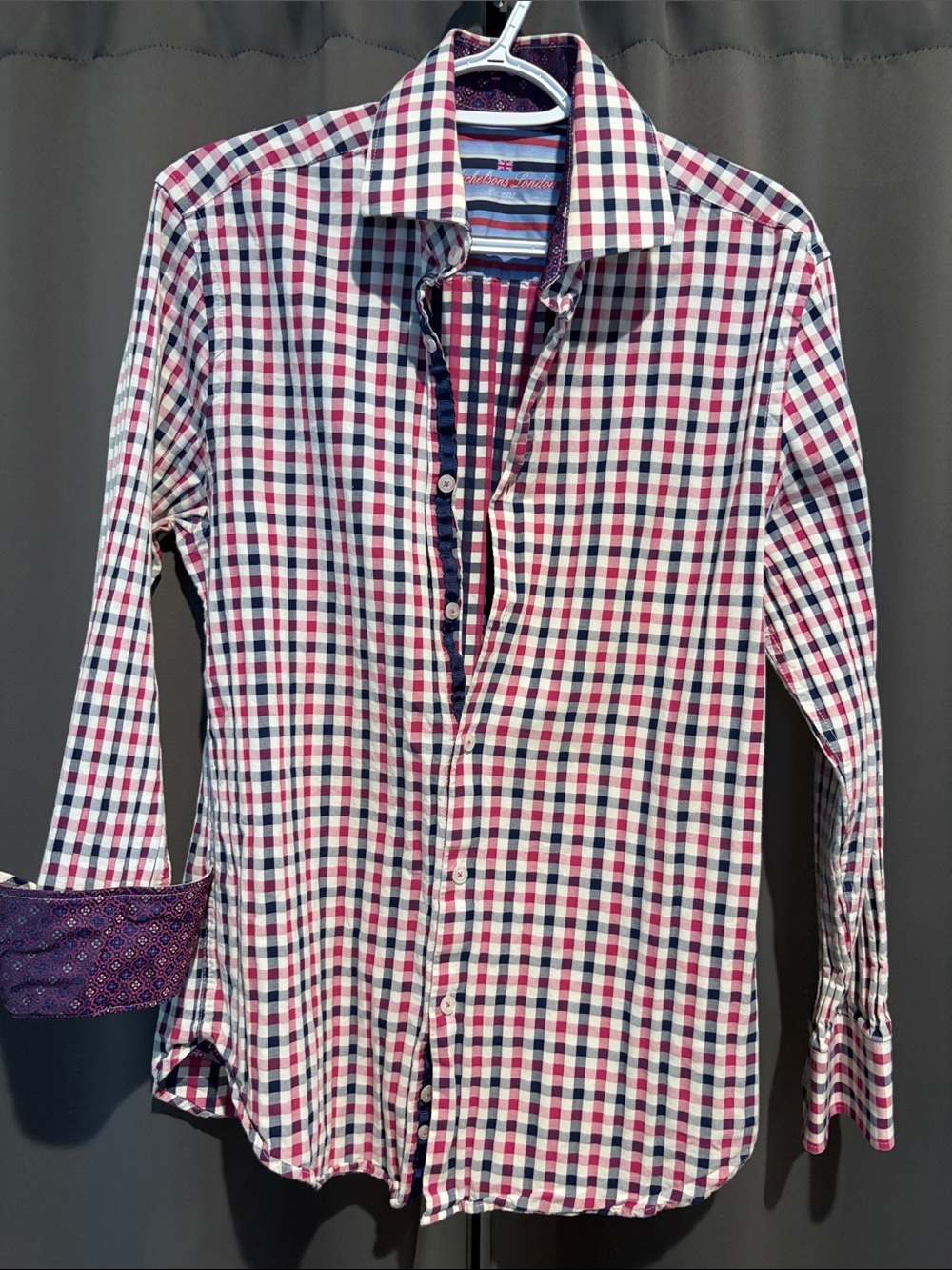 Men's Slim Fit Check Button-Down Shirt in Navy and Red